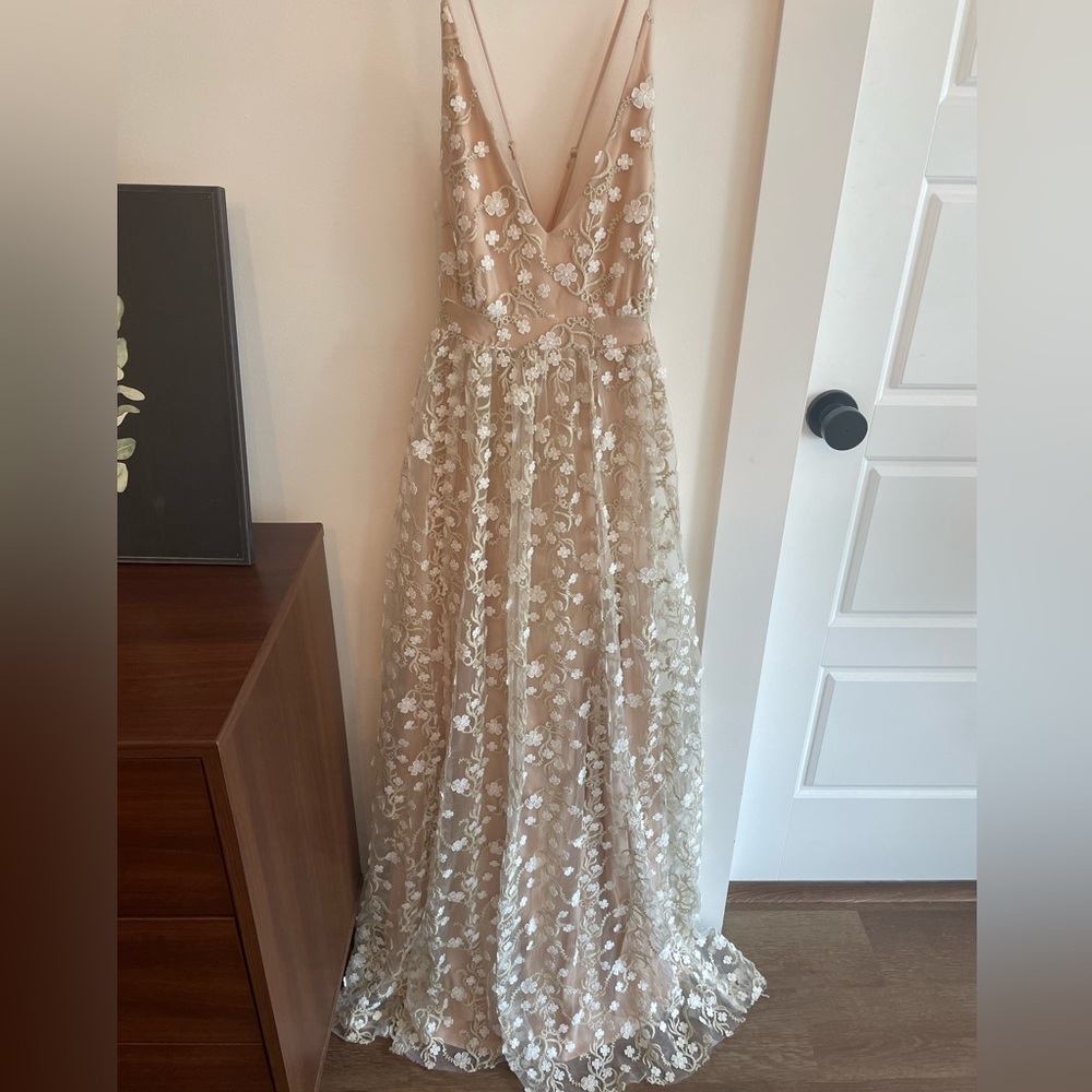 Altar’d State gowns/wedding dress. Size large